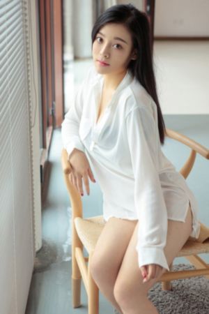 性感骚美女作爱视频网站_超清日本电影免费